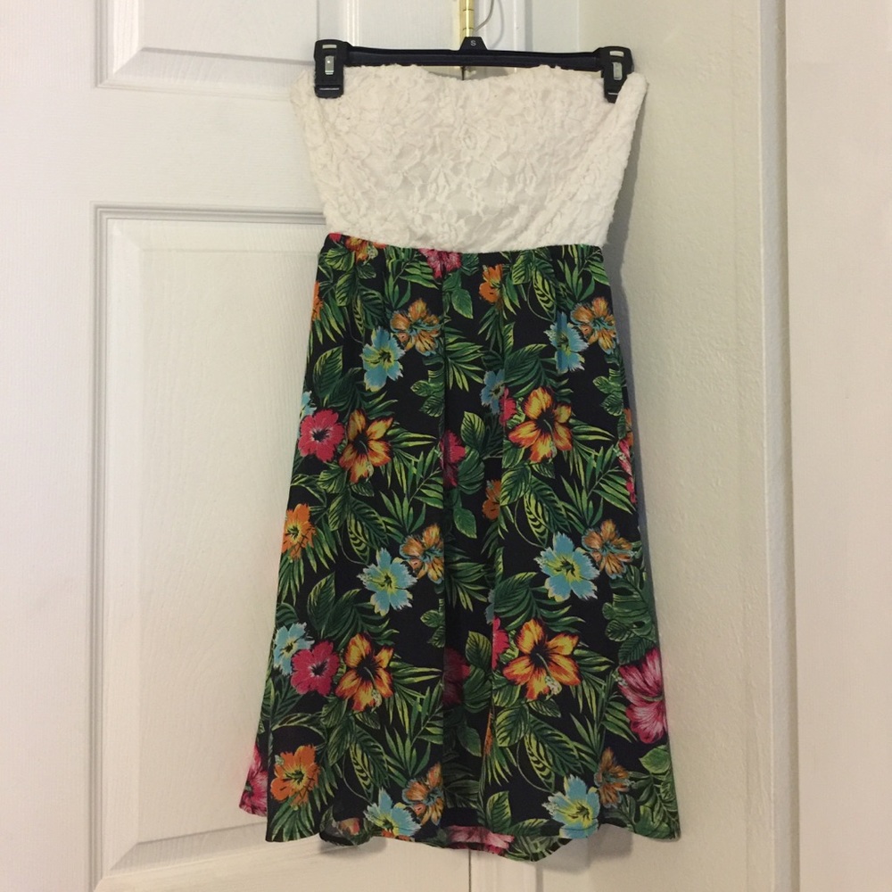 Fun island feel Dress