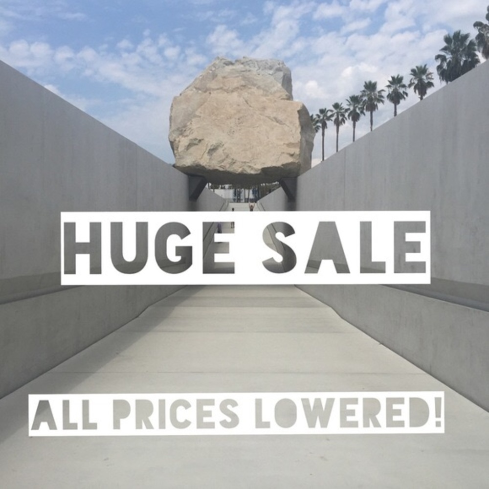 SALE!!!!!💋 Make me an offer, ladies & gentlemen ✨