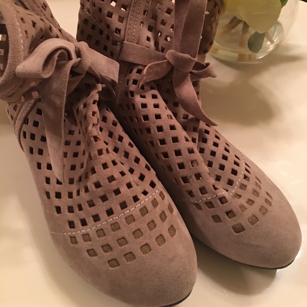 Danty dressy or casual shoes