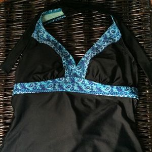 Athleta tankini 36B/C