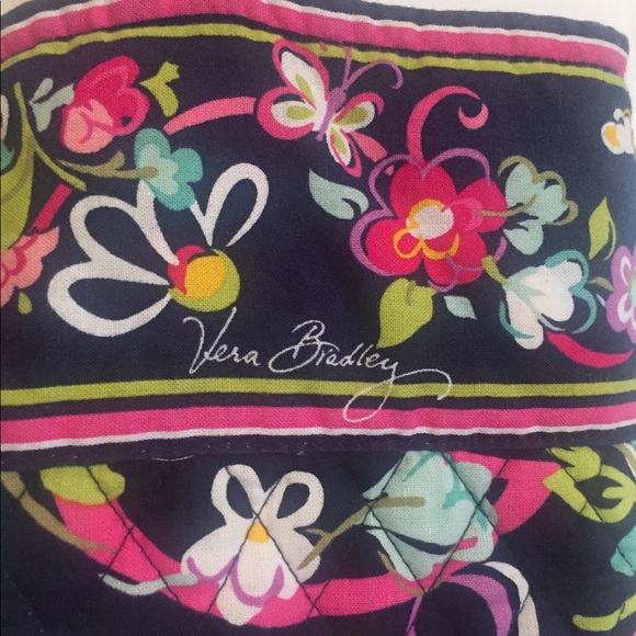 Vera Bradley tote / bucket bag barely used - Picture 2 of 3
