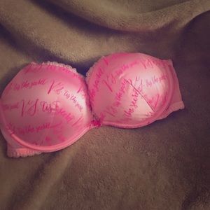 Pink VS bra