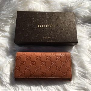 Gucci Wallet - Authentic/ Saffron color/leather