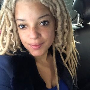 Meet your Posher, Annette