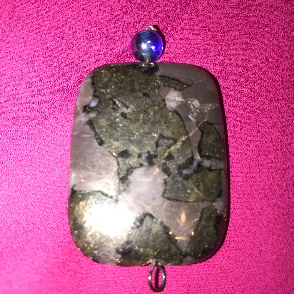 Stone pendant