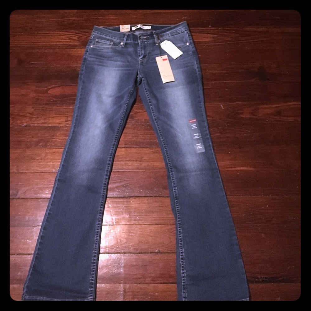 Boot cut Levi’s  👖 Jeans