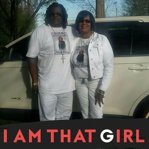 Meet your Posher, Cynthia