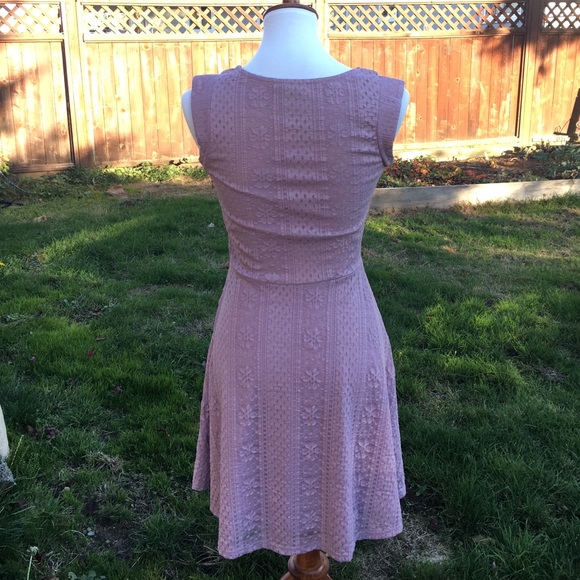 🚫SOLD🚫 Bar III Lavender dress super flattering! - Picture 3 of 3