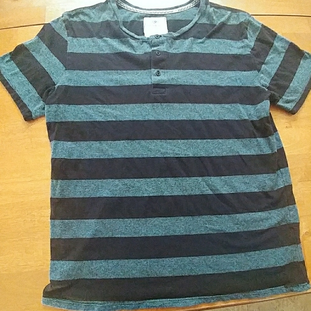 Blue striped t-shirt