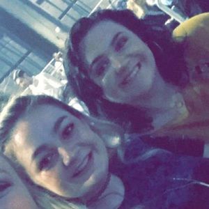 Meet your Posher, Landry