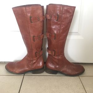 BCBG generation riding boots