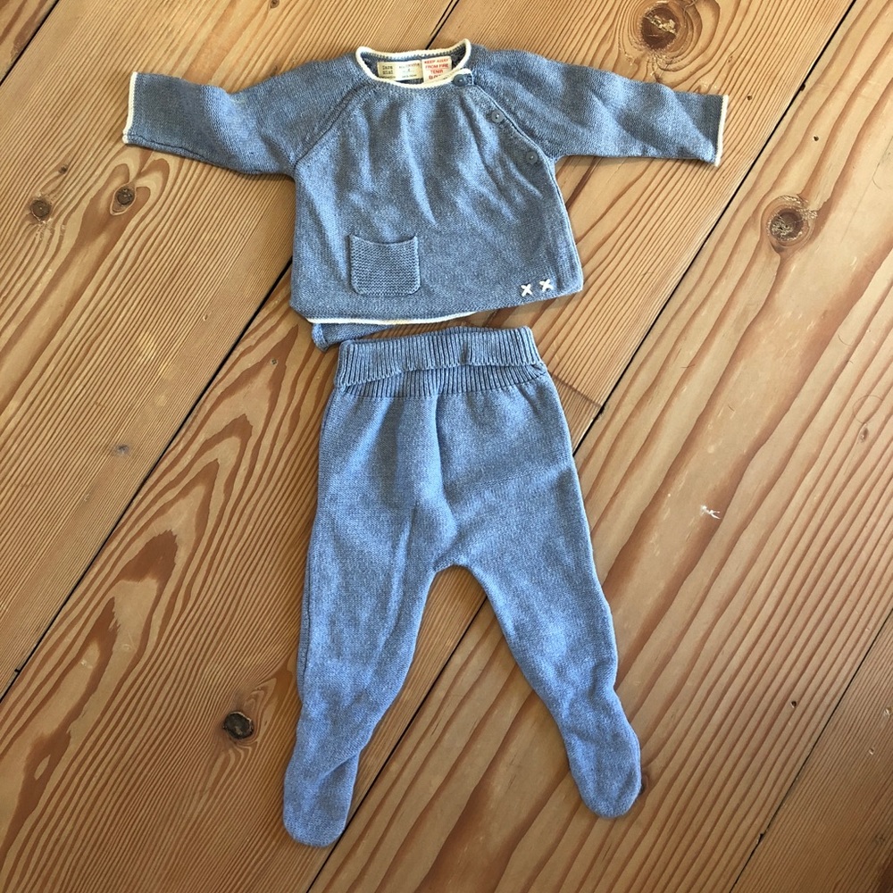 Zara mini sweater and footed bottoms