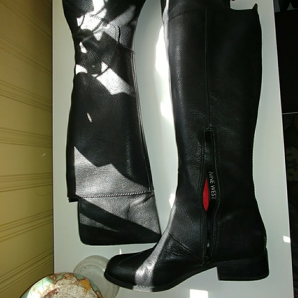 EUC Nine West Knee Boots