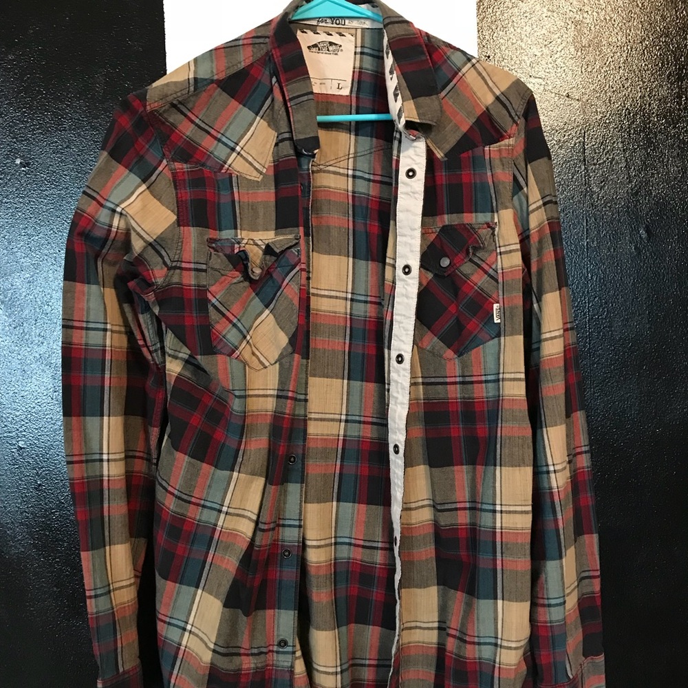 SALE!!! 🔥Vans Men’s Button Down Shirt🔥