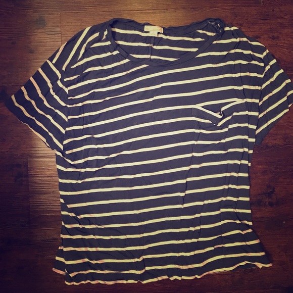 Gap T-shirt - Picture 1 of 1