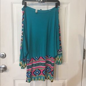 Teal with bright color sleeves