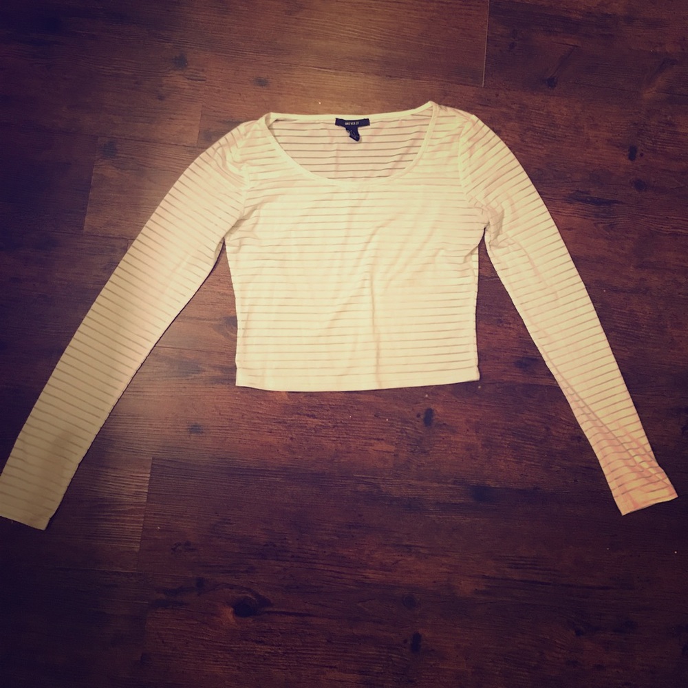 Forever 21 White long sleeve crop top