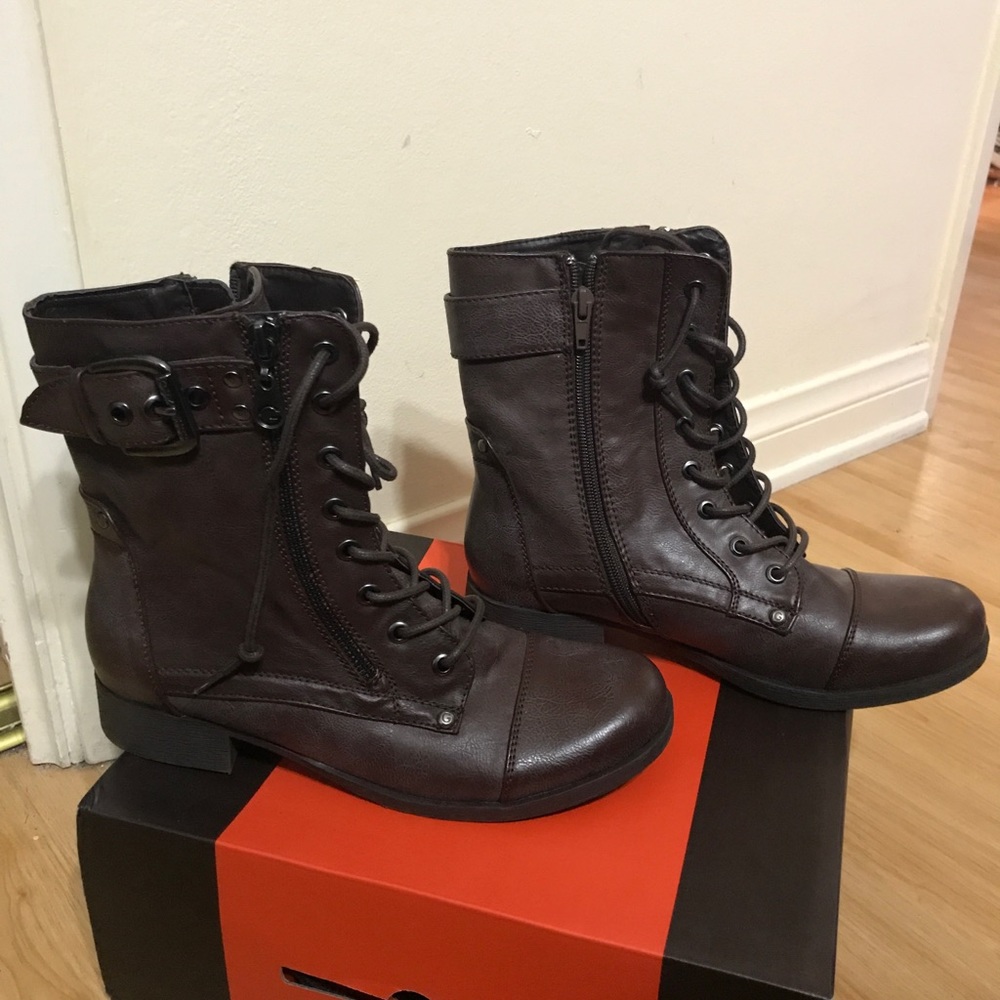 Brown Guess lace up booties