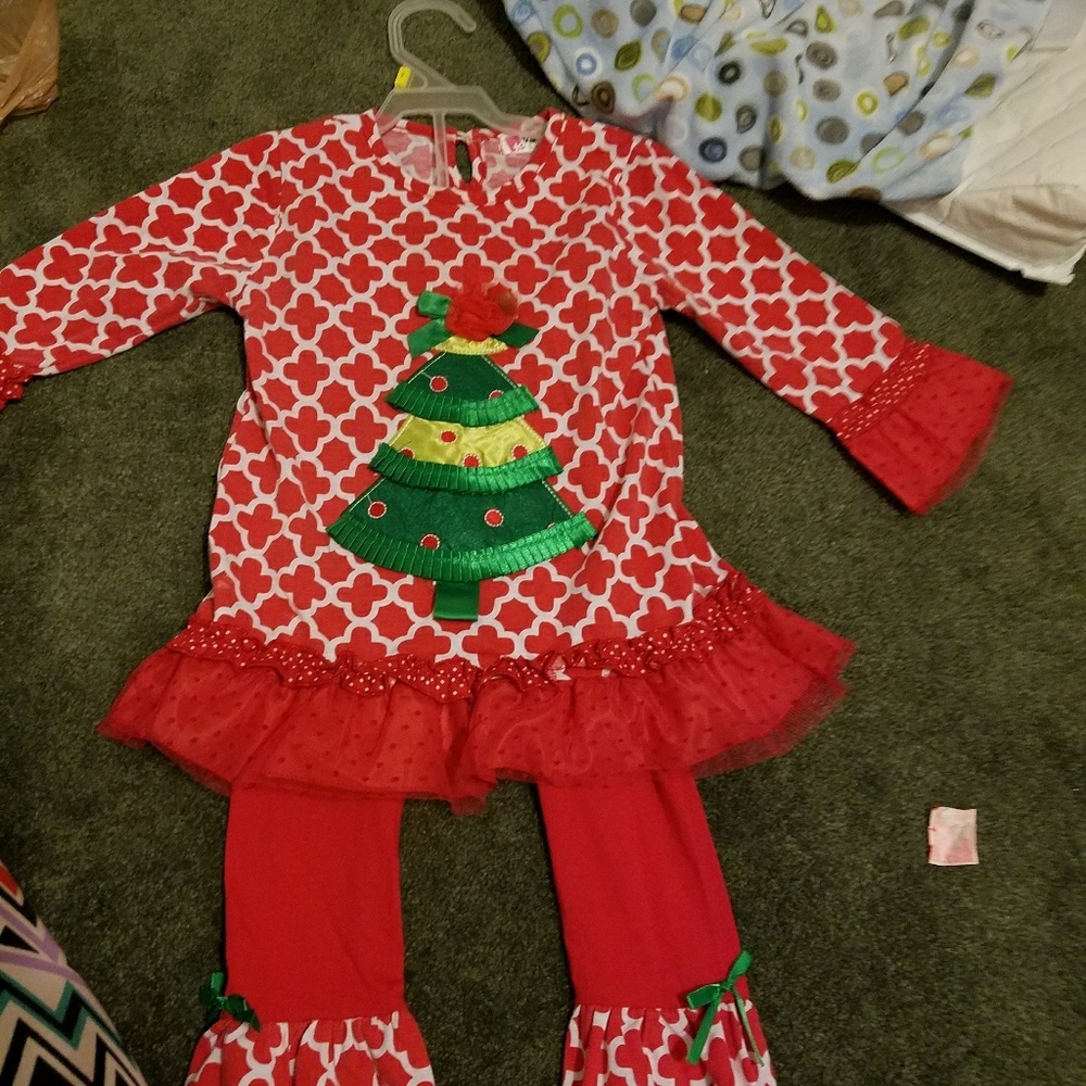 Toddler Christmas outfit 2T