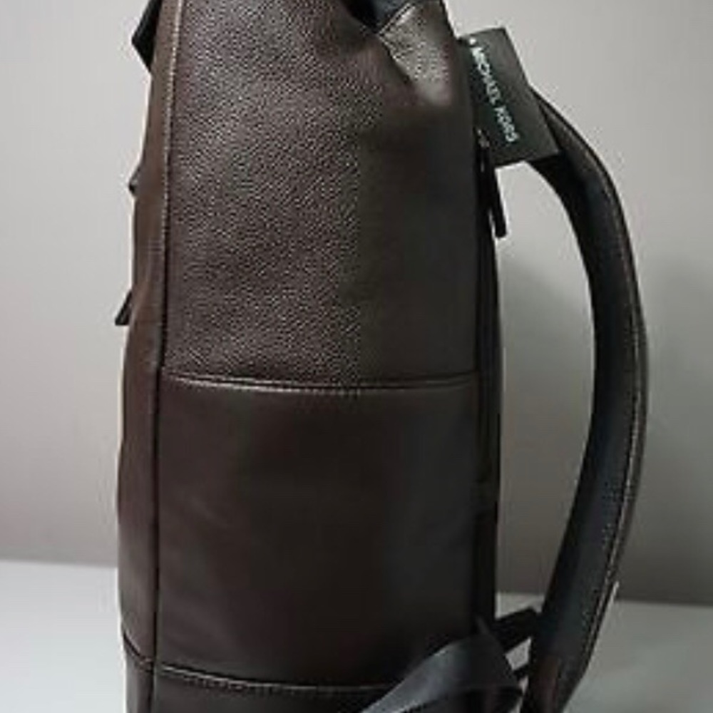 🔥Michael Kors🔥SALE❤️Russel LeatherCargo Backpack - Picture 4 of 5