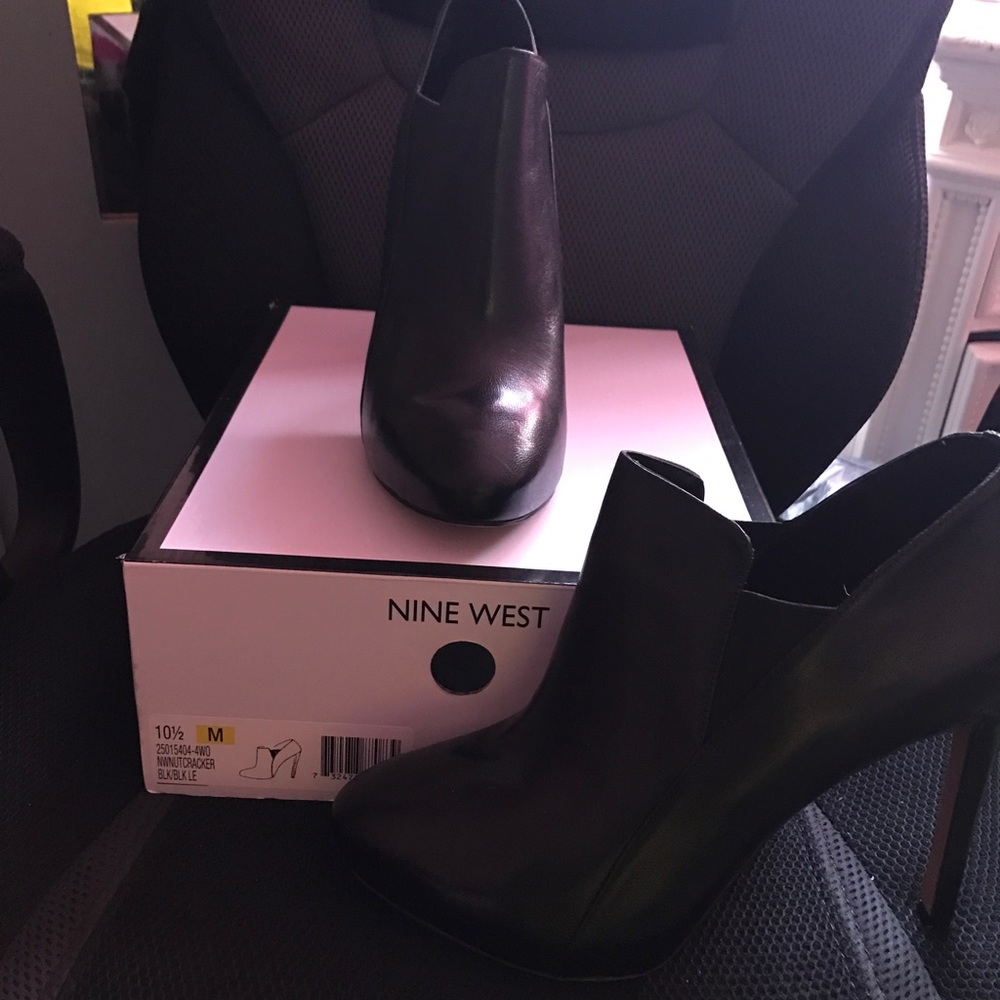 Nine West ankle booties