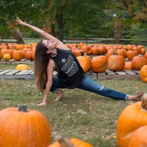 Meet your Posher, Danielle