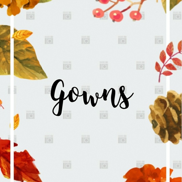 Floor length gowns! - Picture 1 of 1