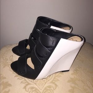 Black and white wedges
