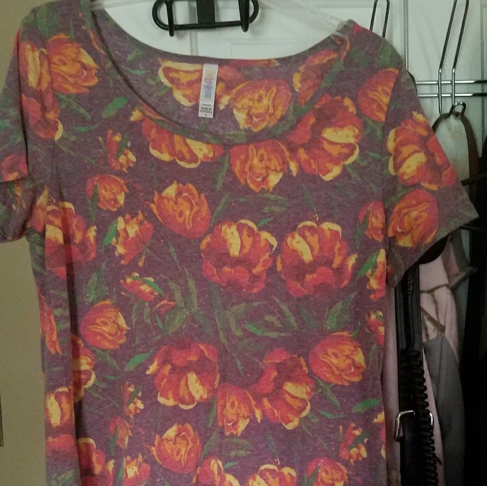 Lularoe Classic T