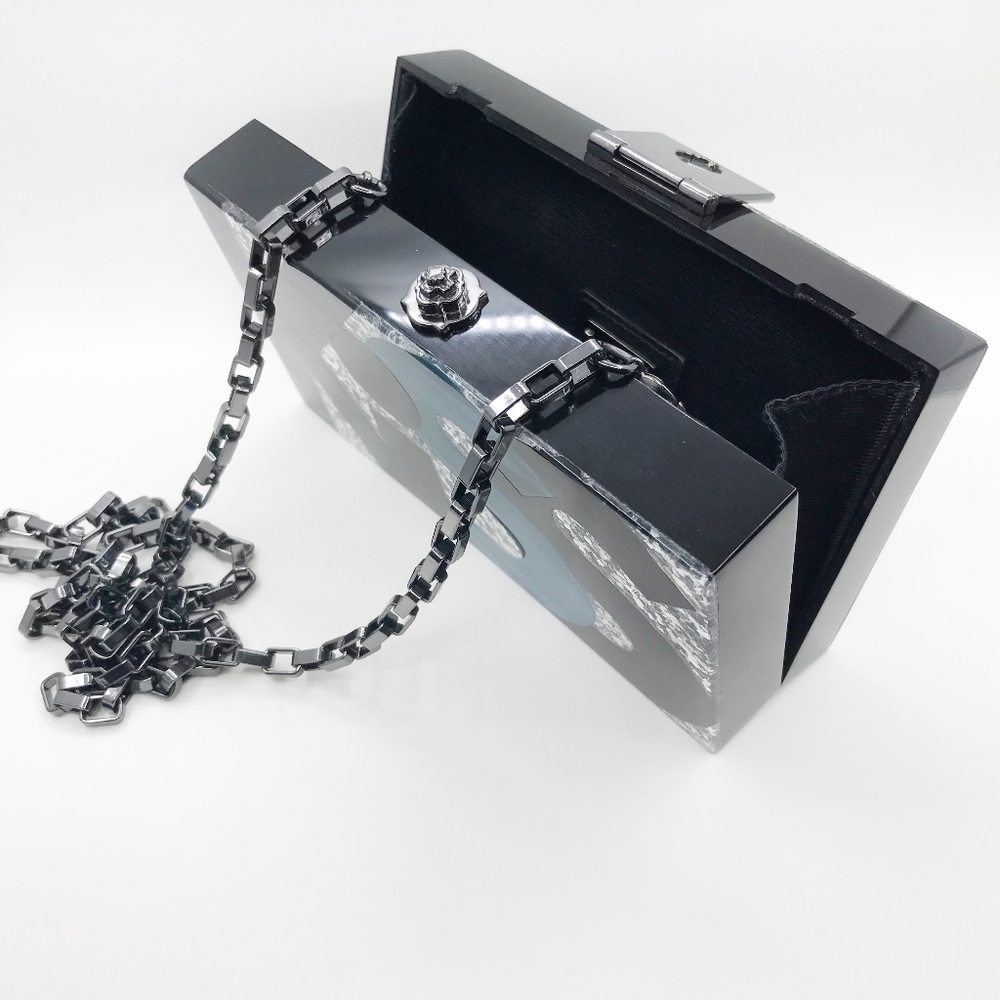 ✨sold✨ rafe • alicia kiss me lucite minaudière - Picture 6 of 8