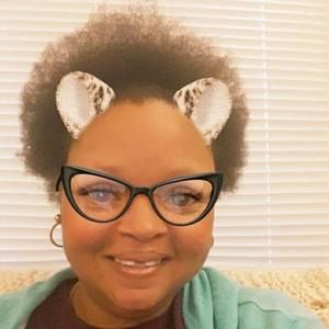 Meet your Posher, Pamela