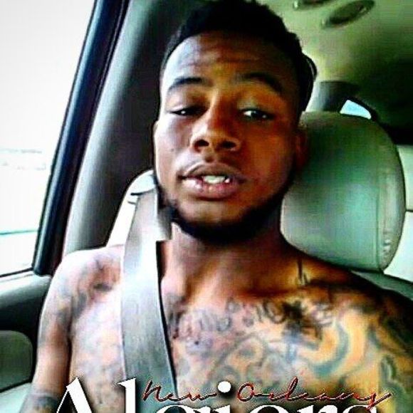 Meet your Posher, Derek - Picture 1 of 1