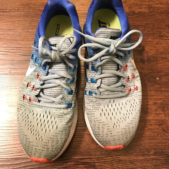 Nike running shoes - Picture 2 of 2