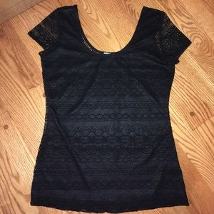 Black lace short sleeve top