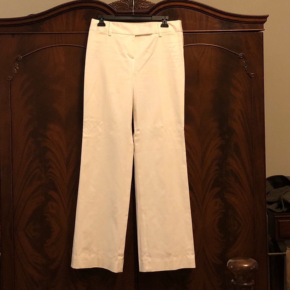 Ann Taylor Loft lines white pants