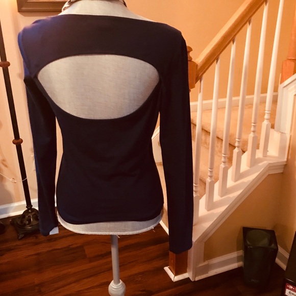 Crop top - Picture 2 of 2