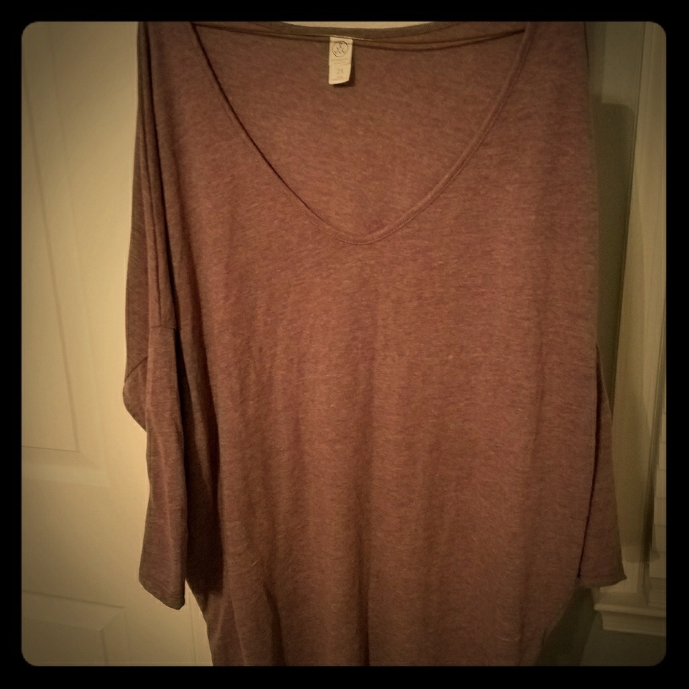 NWOT heathered purple t shirt