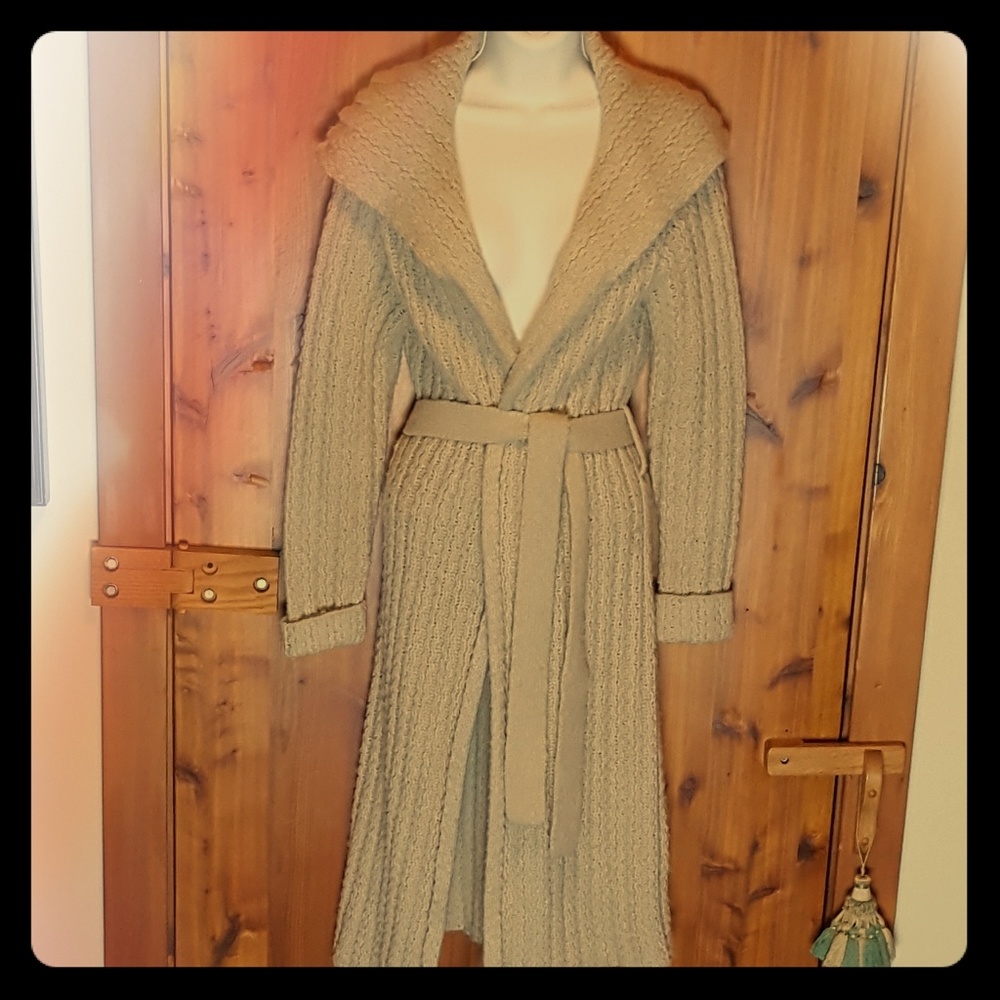 Simply Vera long beige cardigan