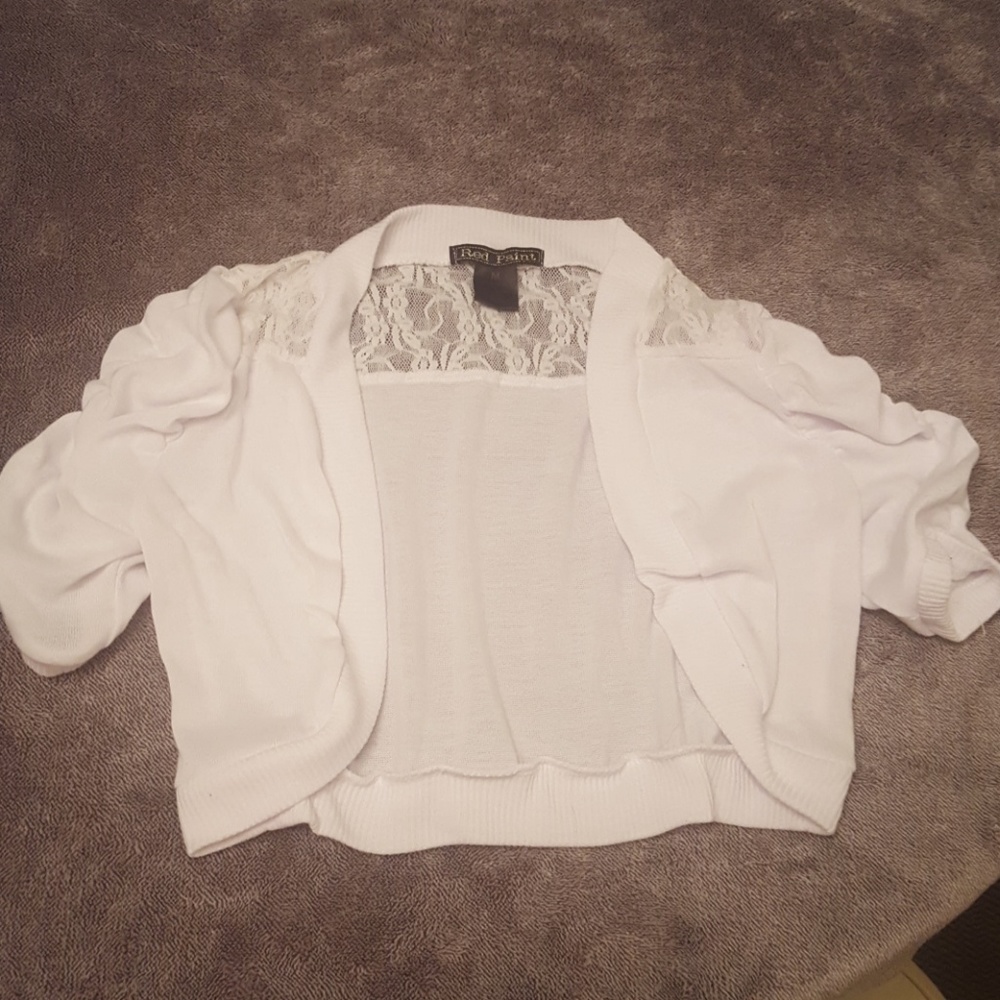 Nwot Girls Size Med. White & Lace covershirt