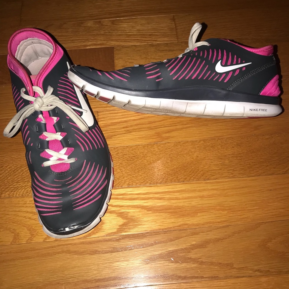 Women’s Nike running shoes