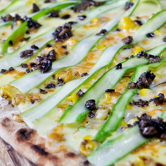 PHILADELPHIA POSHMARK HOLIDAY DINNER PARTY - Picture 6 of 8