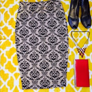 💄Classy and Sassy Damask Pencil Skirt 💄