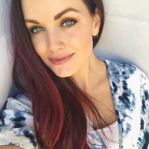 Meet your Posher, Whitney