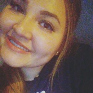 Meet your Posher, Jocelyn