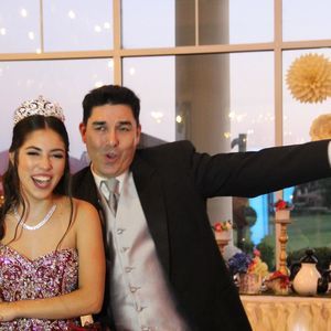 Meet your Posher, Javier