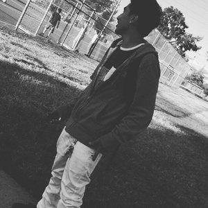 Meet your Posher, Julio