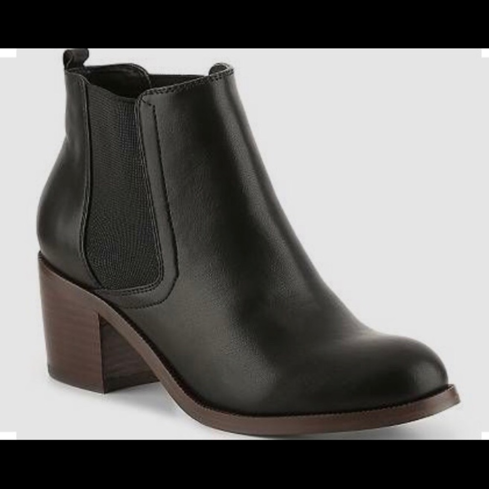 Diba Office Dixie Chelsea Boot