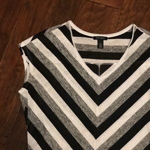 White House Black Market Size 12 Women’s Shirt
