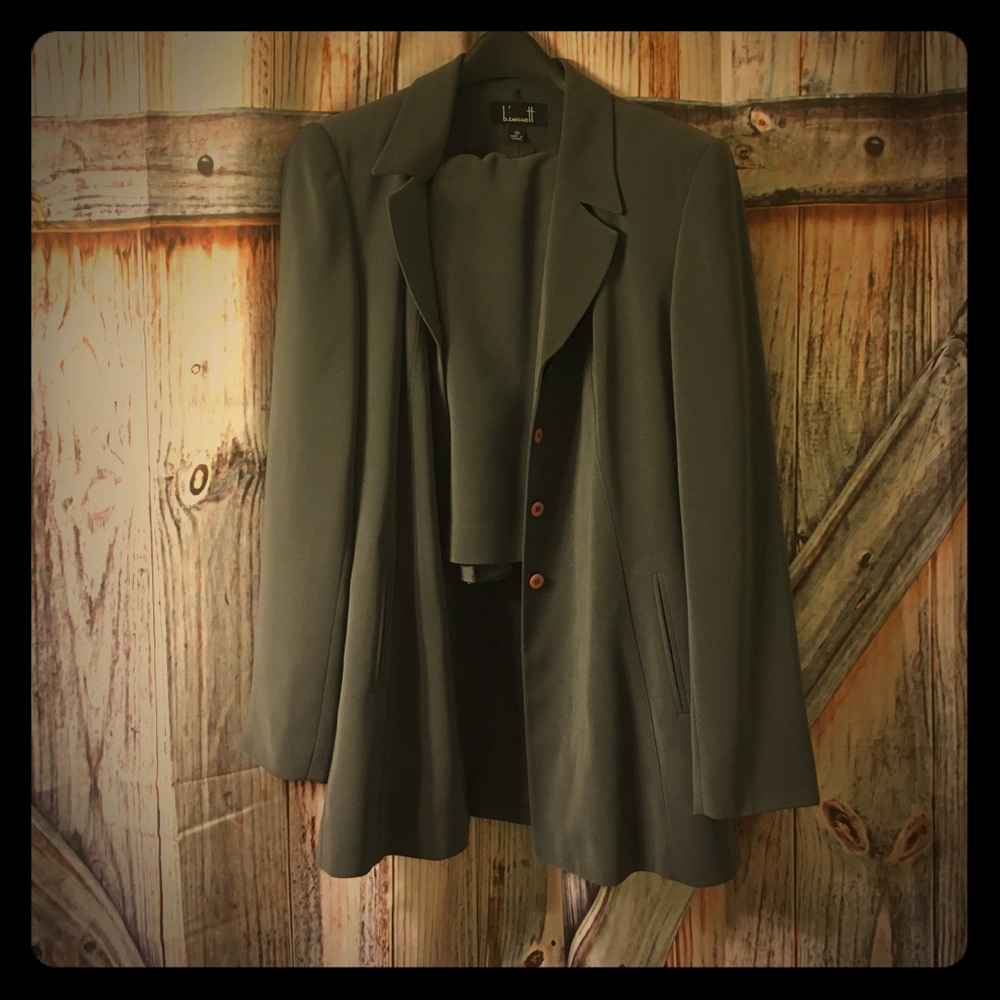 Jacket and skirt set