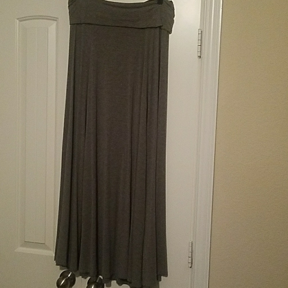 Maxi skirt